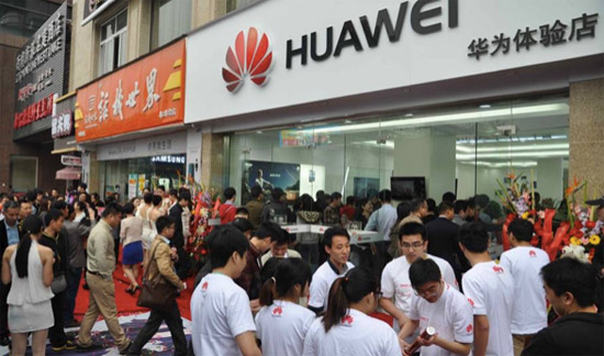 3年坐穩(wěn)全球前三，復(fù)盤華為手機(jī)變革路