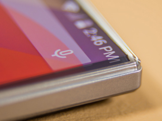 1421293368187732.jpg 夏普Aquos Crystal X,最美5.5英寸手機(jī)