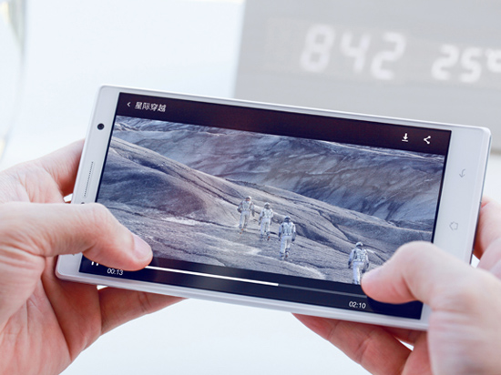 大屏Hi-Fi影音旗艦，OPPO U3線下開售