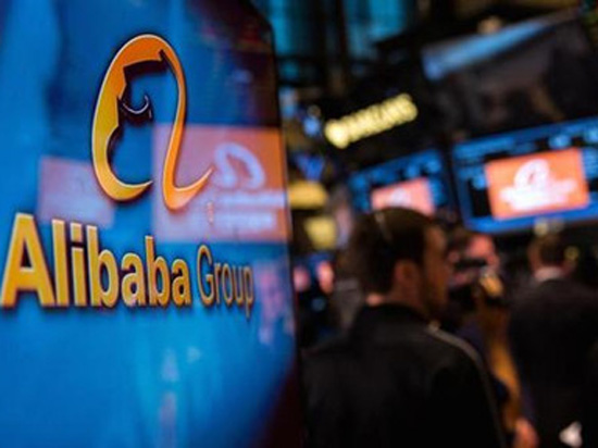 阿里巴巴股價一跌再跌，距高點已去三成