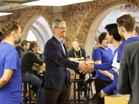 Apple Watch逆天功能，可取代車鑰匙！