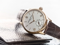 傳統(tǒng)瑞士表也玩智能，續(xù)航長達(dá)2年以上