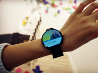 有了谷歌的新iOS應(yīng)用，再也不怕安卓智能手表連不上iPhone了