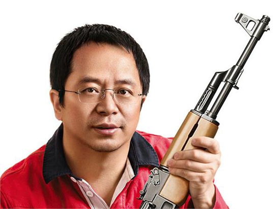 周鴻祎賣奔馳，做手機(jī)，360 AK47手機(jī)計(jì)劃8月上市