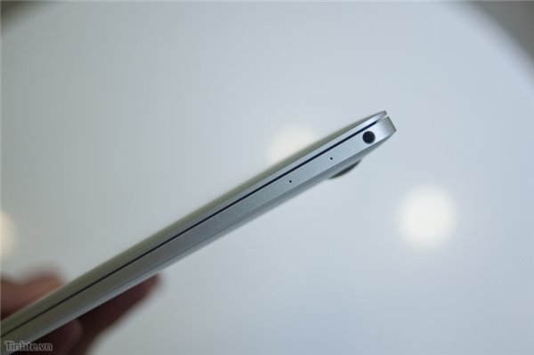 上市前偷跑了！蘋果12寸全新MacBook開箱