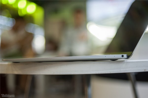 上市前偷跑了！蘋果12寸全新MacBook開箱