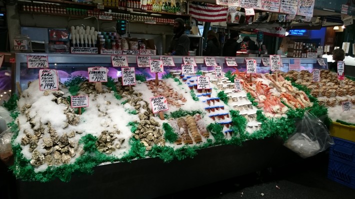 旗艦機(jī)樣片大PK，三星S6 Edge秒殺索尼Z3