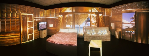 走進(jìn)這個房間，你能瞬間從東京到巴黎