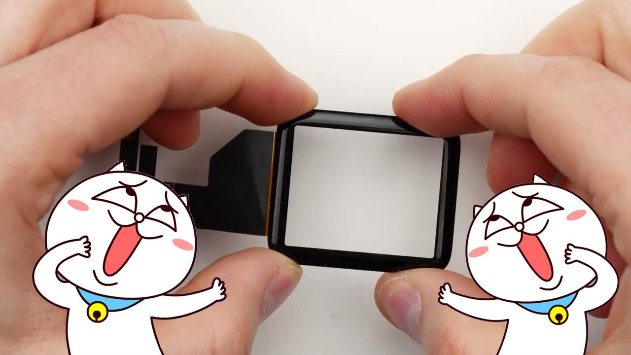 今天都在曬蘋果表吧，看完這個還敢不貼膜？