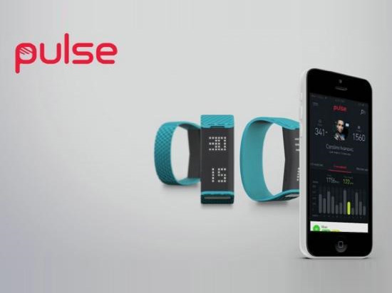 1430654903209931.jpg 更高逼格!這款手環(huán)幫運動愛好者記錄比分