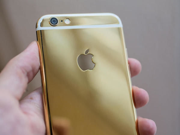 中國手機銷售整體下滑，蘋果小米要完蛋？