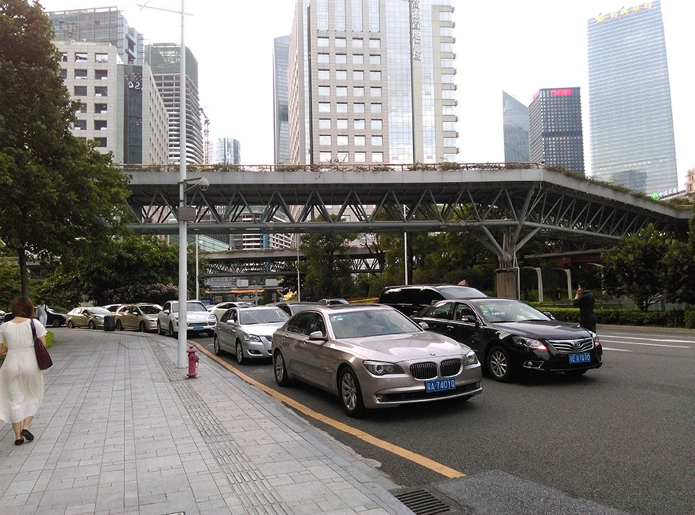 久違的渴望卻有所失望，HTC Desire 826體驗