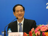 科協(xié)主席：大學生創(chuàng)業(yè)不是提前掙錢