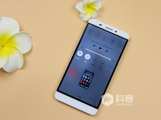 豈能小看無邊框？！樂視超級手機1體驗評測