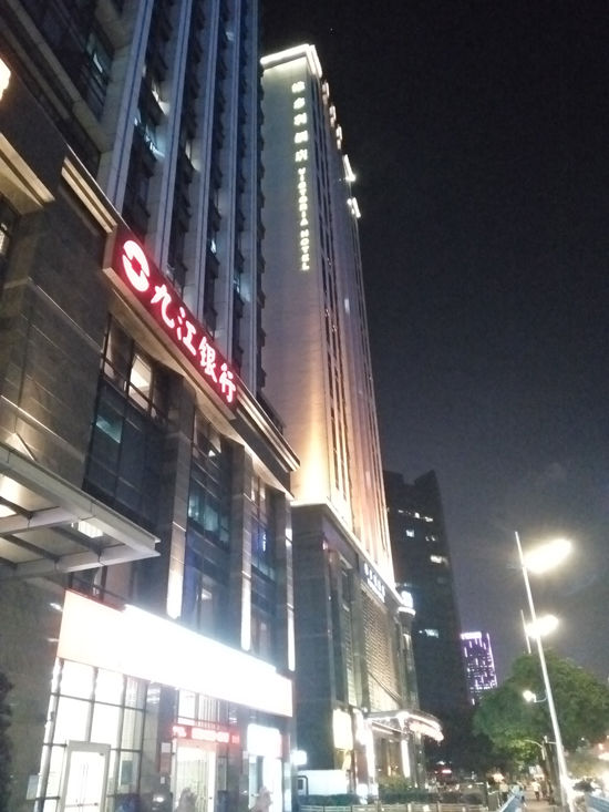 豈能小看無邊框？！樂視超級手機1體驗評測