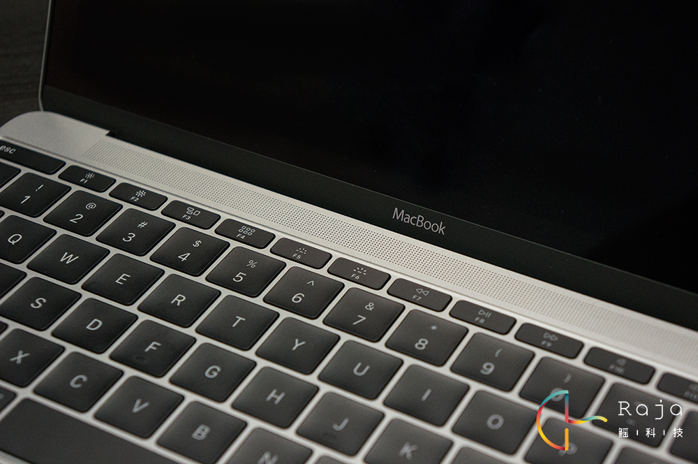 新MacBook上手玩：Logo不發(fā)光，滿足不了裝逼的心