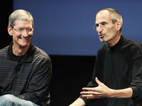 HTC現在的艱難，十年前喬布斯也遇到過