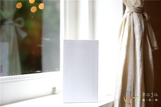 美到窒息：樂(lè)視超級(jí)手機(jī)1 開(kāi)箱圖賞