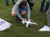 無人機新技能：向鄰國投送墮胎藥