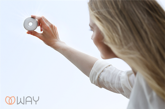 全球首款智能護(hù)膚器：實(shí)時(shí)監(jiān)測(cè)紫外線強(qiáng)度