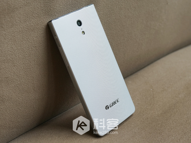 嗨科技：格力手機(jī)獨(dú)家上手視頻+高清圖集