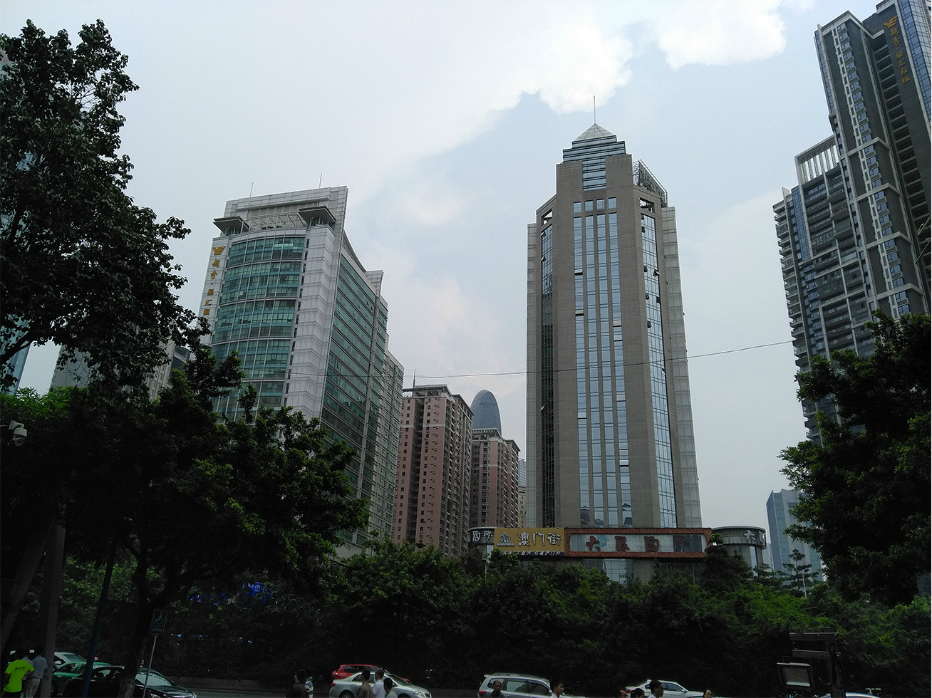 無邊全金屬頂配曖手寶，樂1 Pro使用體驗