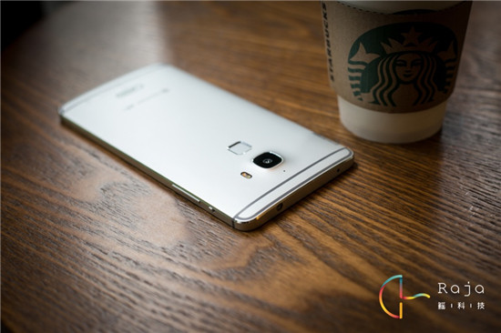 又要窒息了，樂視超級手機(jī)Max圖賞