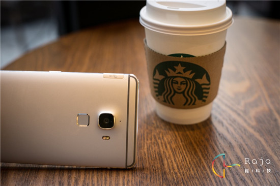 又要窒息了，樂視超級手機(jī)Max圖賞