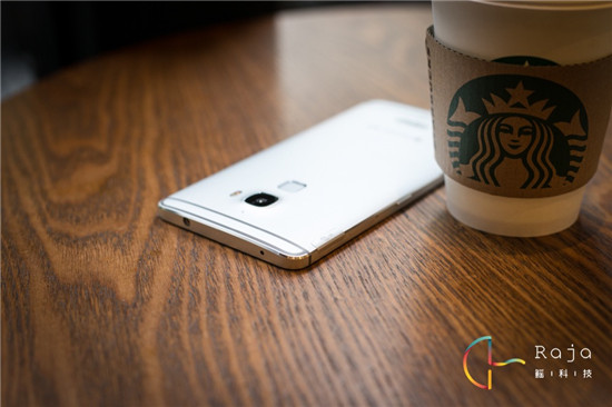 又要窒息了，樂視超級手機(jī)Max圖賞