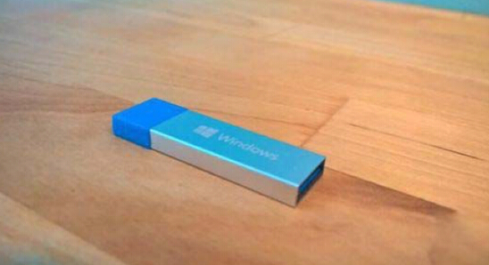 U盤版微軟Windows 10，售價700多元
