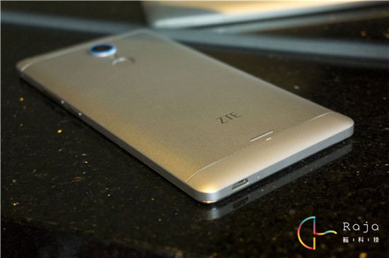 千元金屬指紋機(jī)，中興威武3圖賞