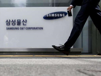 手機(jī)廠商窘境：三星旗艦失勢(shì)，聯(lián)想艱難轉(zhuǎn)型 