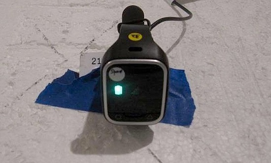 科客晚報(bào) 翻轉(zhuǎn)鏡頭榮耀7i，奇酷變身吃豆人，小冰回歸微信