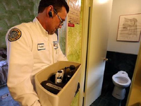 谷歌上門服務(wù)：通廁所，開鎖都有！