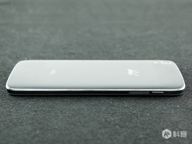 反正都能打電話，TCL idol 3手機(jī)測(cè)評(píng)