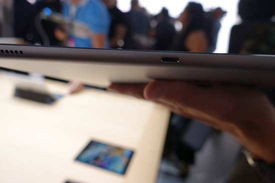 史上最大排！蘋果iPad Pro真機(jī)圖賞/上手視頻