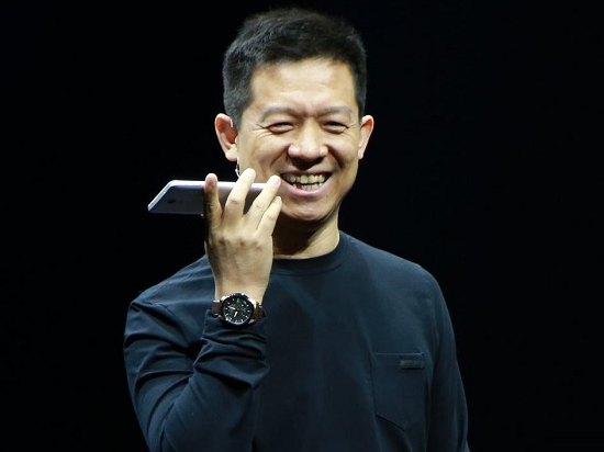 樂(lè)視賈躍亭炮轟蘋(píng)果新品：落后+抄襲！