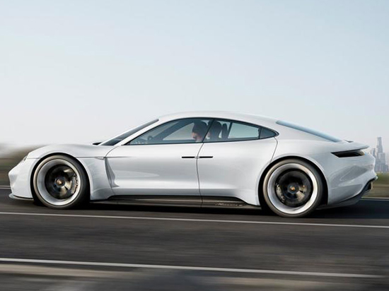 挑戰(zhàn)特斯拉Model S?保時(shí)捷發(fā)布Mission E