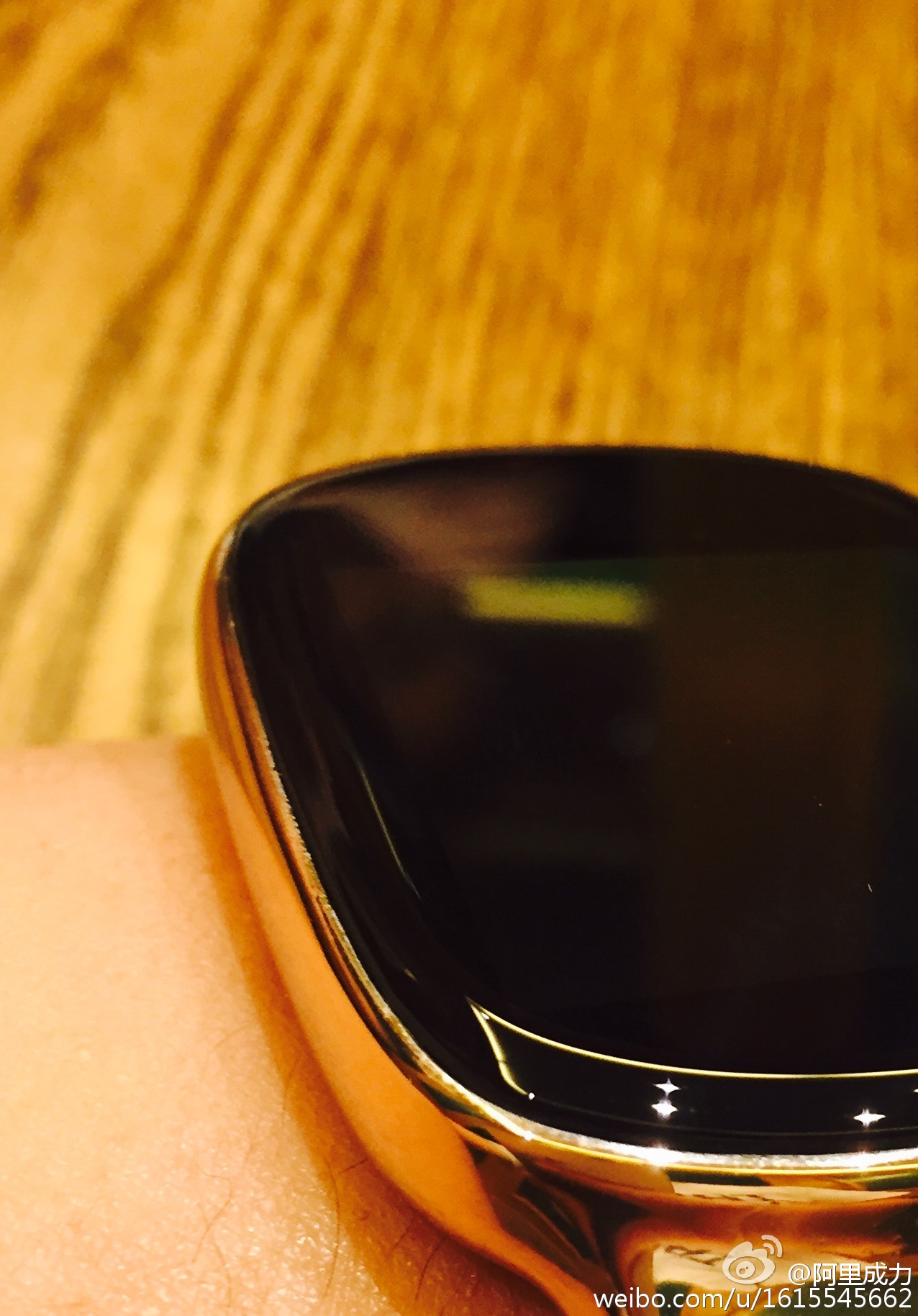 阿里智能手表曝光：該叫支付表還是淘表？