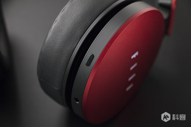 這就是助汪峰上頭條的神器，fiil耳機(jī)首發(fā)評(píng)測