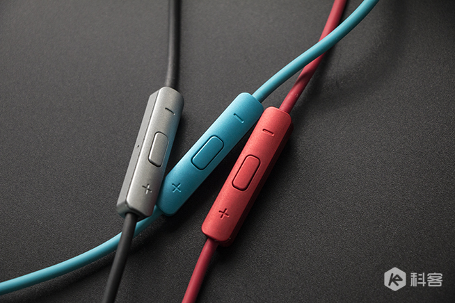 這就是助汪峰上頭條的神器，fiil耳機(jī)首發(fā)評(píng)測