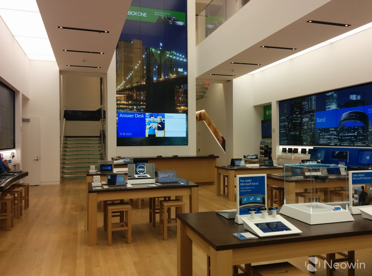比蘋果Apple Store更氣派！全球最大微軟旗艦店開業