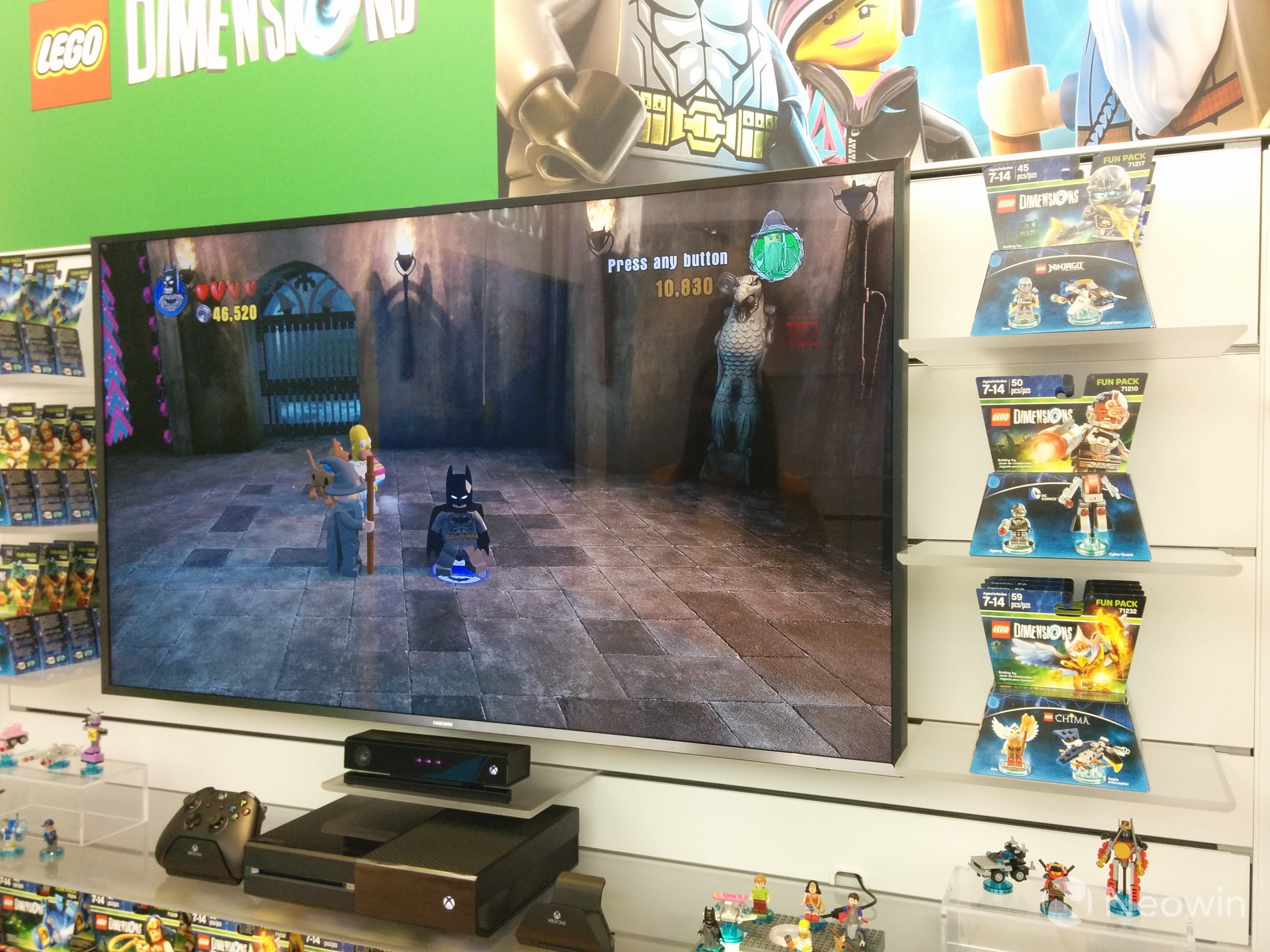 比蘋果Apple Store更氣派！全球最大微軟旗艦店開業