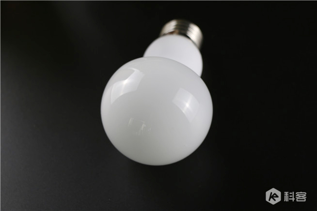 給生活加點色彩，AddLight智能蘑菇燈體驗