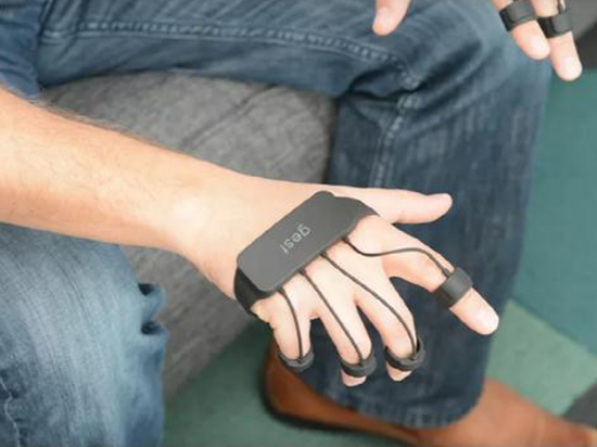 Gest體感“手套”控制器使用上更加簡(jiǎn)單實(shí)用