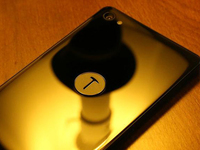 錘子T2 Pro震驚消息：指紋嵌入LOGO中！