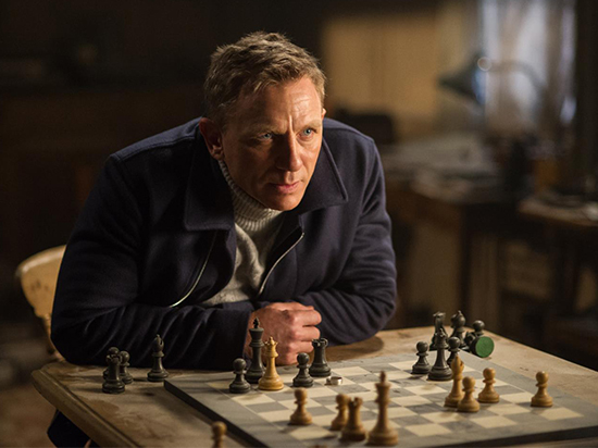 視頻：16分鐘！一次看完007所有武器裝備