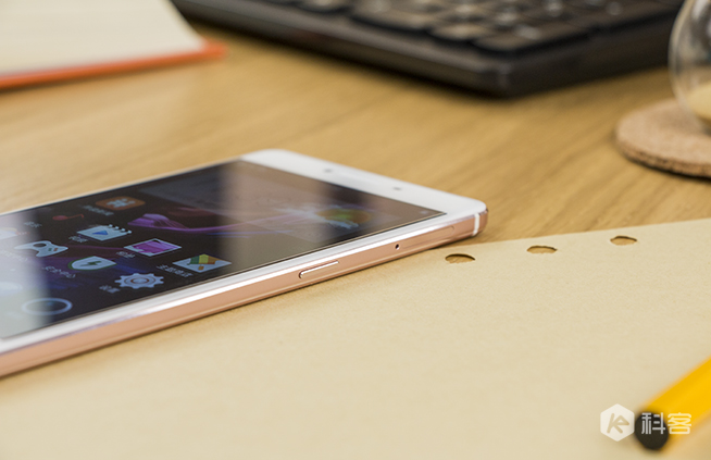 原來這么美 OPPO R7s玫瑰金版圖賞