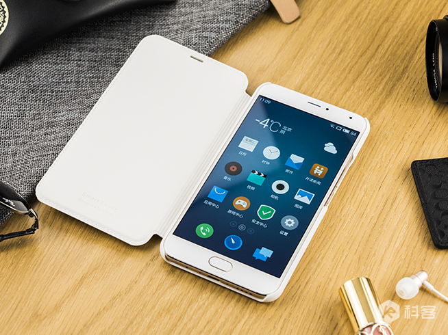 美，值得你等待！魅族PRO 5金色版圖賞