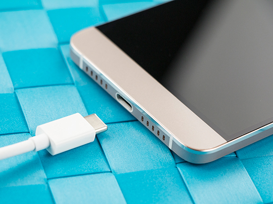 年終盤點：2015年智能手機上的那些新技術(shù)